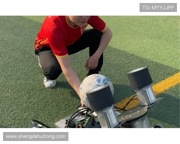 广州足球队心理素质提升之路：从困境中崛起的奋斗故事