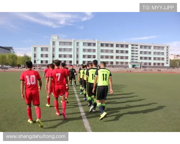 成都滑板队的盯防策略与表现分析及其对比赛结果的影响探讨