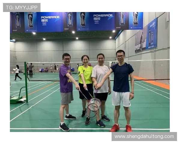 成都羽毛球队与深圳羽毛球队实力对比赛后分析与总结 成都羽毛球队与深圳羽毛球队实力对比赛后分析与总结