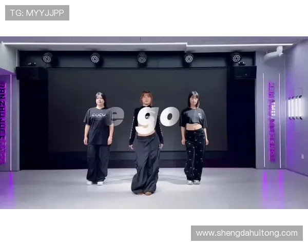 成都街舞队的文化意识与团队精神探讨:街舞在城市中的独特表达与影响 成都街舞队的文化意识与团队精神探讨:街舞在城市中的独特表达与影响